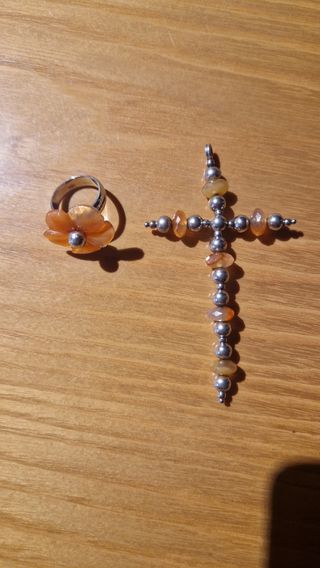Ciondolo in pietra corniola e anello abbinati