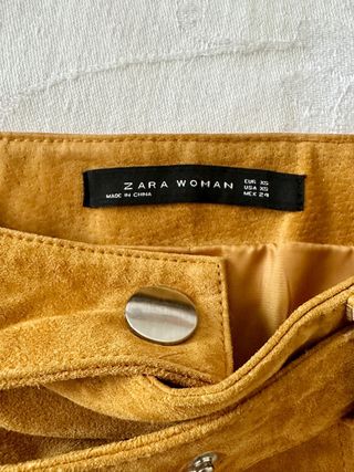 falda corta camel piel 100%