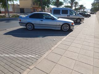 BMW E36 Coupe