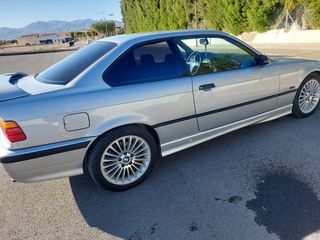 BMW E36 Coupe