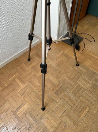 TRÍPODE PROFESIONAL DE FOTOGRAFIA.