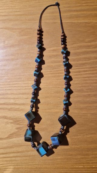 Collana in pietre lavorate