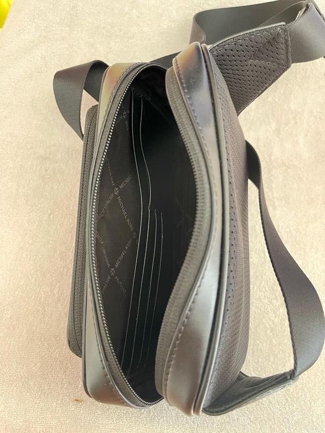 Riñonera Michael Kors