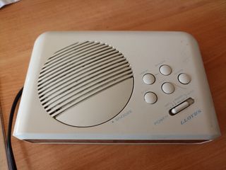 Radio reloj despertador vintage