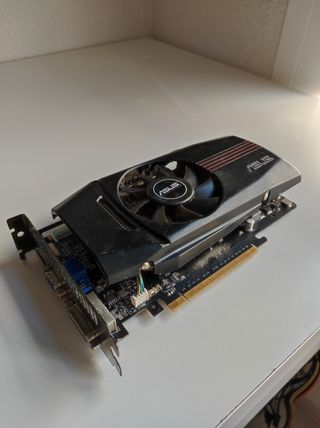 Grafica Asus GTX 550 Ti 1GB
