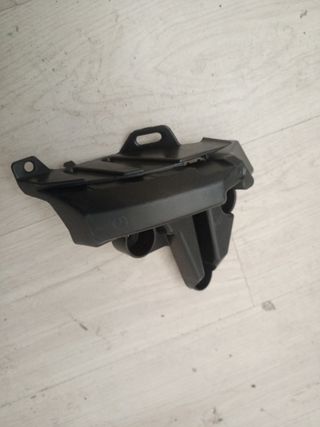 soporte paragolpes trasero lado izquierdo Citroen