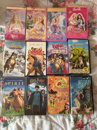 Pack +10 películas VHS (Barbie, Harry Potter...)