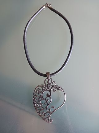 Collana caucciù etnica