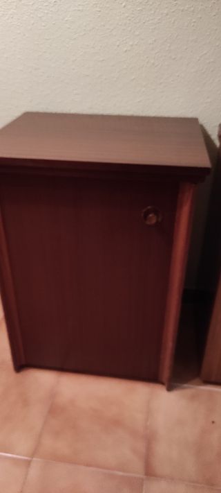 2 Maquinas coser. URGE.