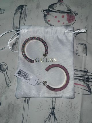 Pendientes Guess «hoops don't lie» ROSA MULTI