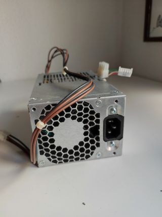 Fuente de alimentacion hp 240w