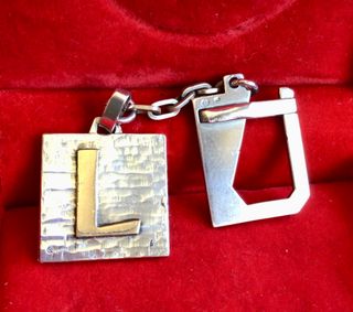 LLAVERO ANTIGUO DE PLATA CON INICIAL “ L “ EN ORO