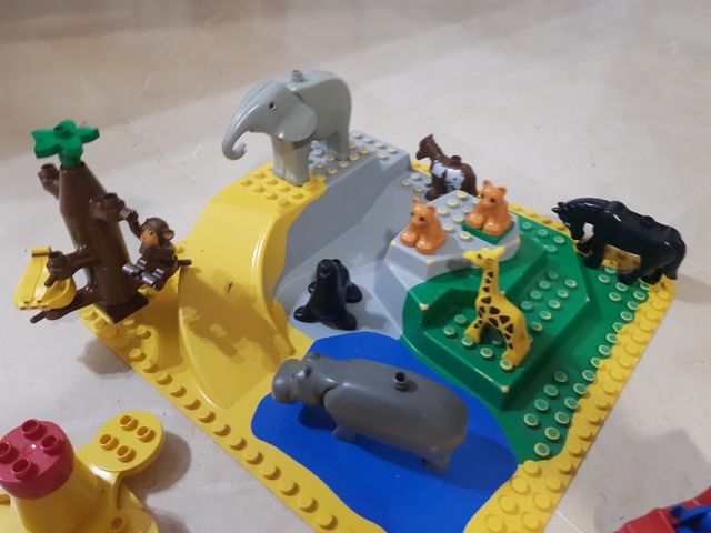 Lego Duplo parque animal