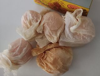 ANTIGUA LATA JABONES AVON