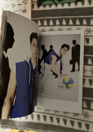 Caja CD Manifesto + libro fotos de Enhypen