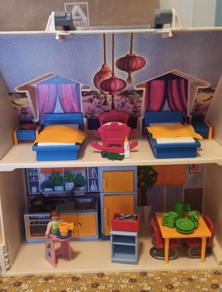 Casa de muñecas maletin de Playmobil