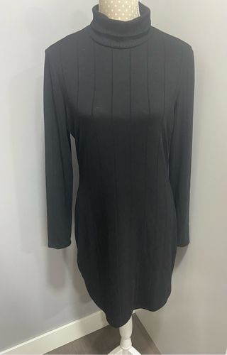 Vestido punto fino Mango  con etiqueta 