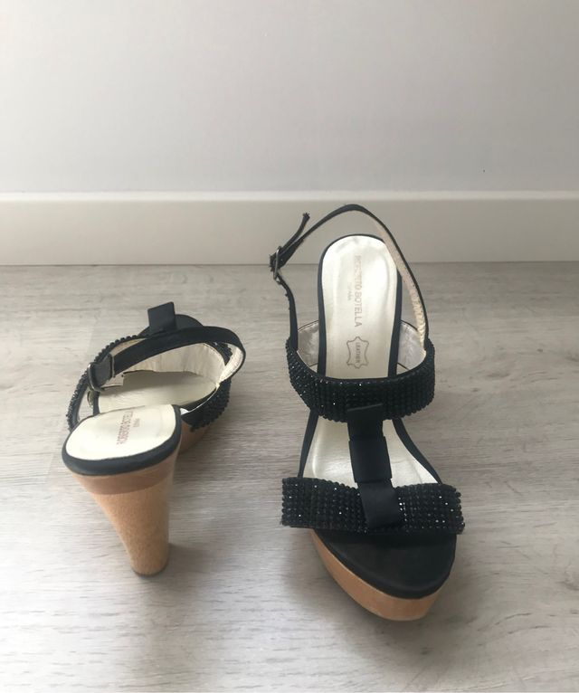 Sandalias Fiesta, Roberto Botella