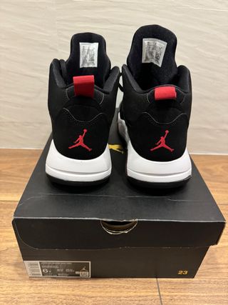 Nike Air Jordan Maxin 200 GS