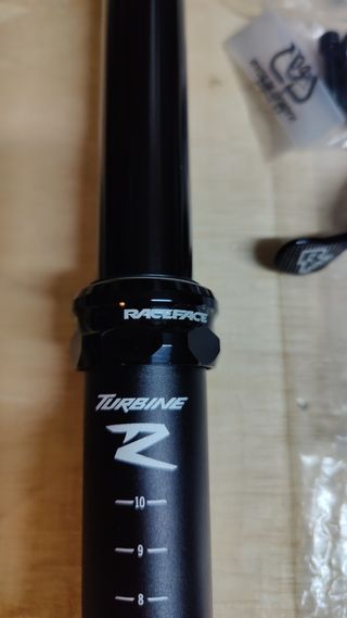 Tija Raceface Turbine R dropper