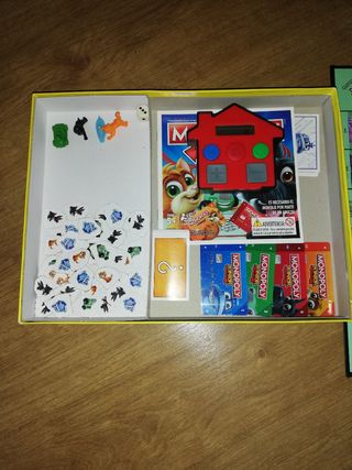 Monopoly 