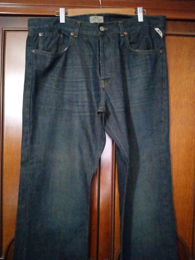 Vaquero Jack & Jones. Chico. Talla 50