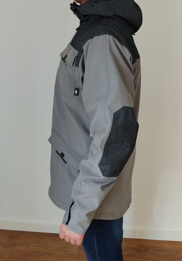 Chaqueta nieve SAGA Fatigue Talla L (299,95€)