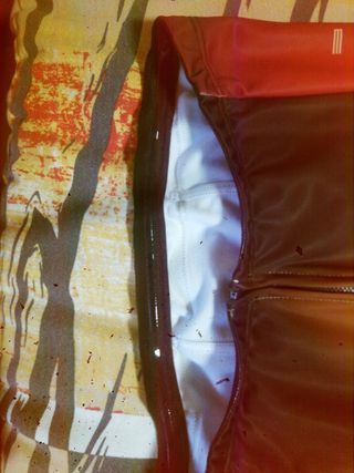 Se vende maillot talla M nuevo manga larga