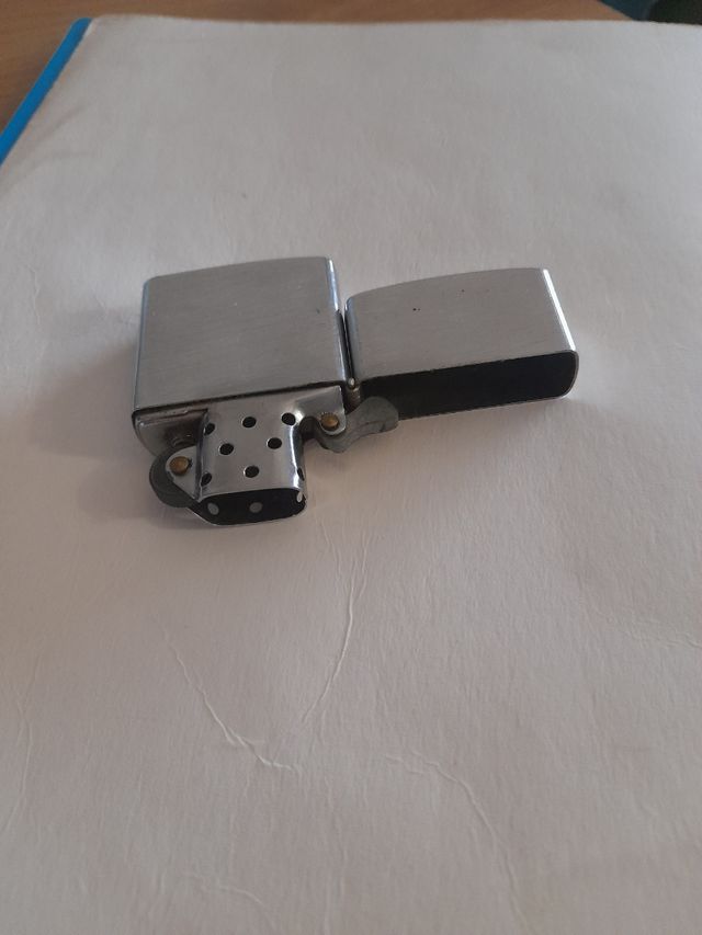 Accendino con stoppino