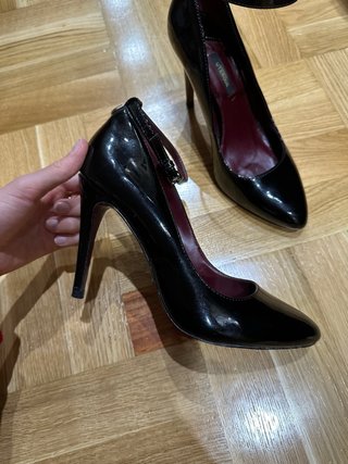 Zapatos de tacon negros
