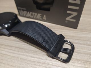 Reloj Garmin Vivoactive 4