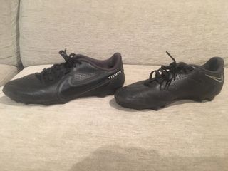 botas futbol Nike tempo