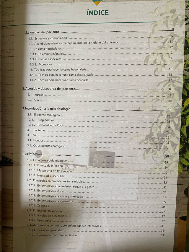 Libro ilerna auxiliar de enfermeria