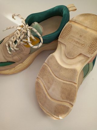 BAMBAS PLATAFORMA STRADIVARIUS N.36 *COMO NUEVAS*