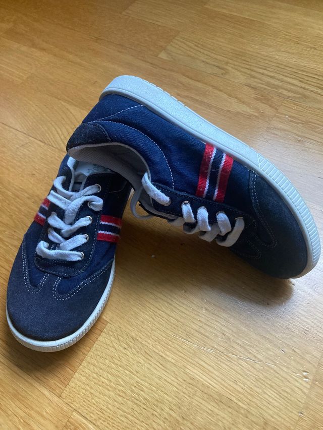 zapatillas niño . titanitos.