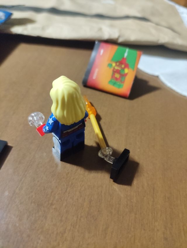 Lego DC Minifigures Stargirl