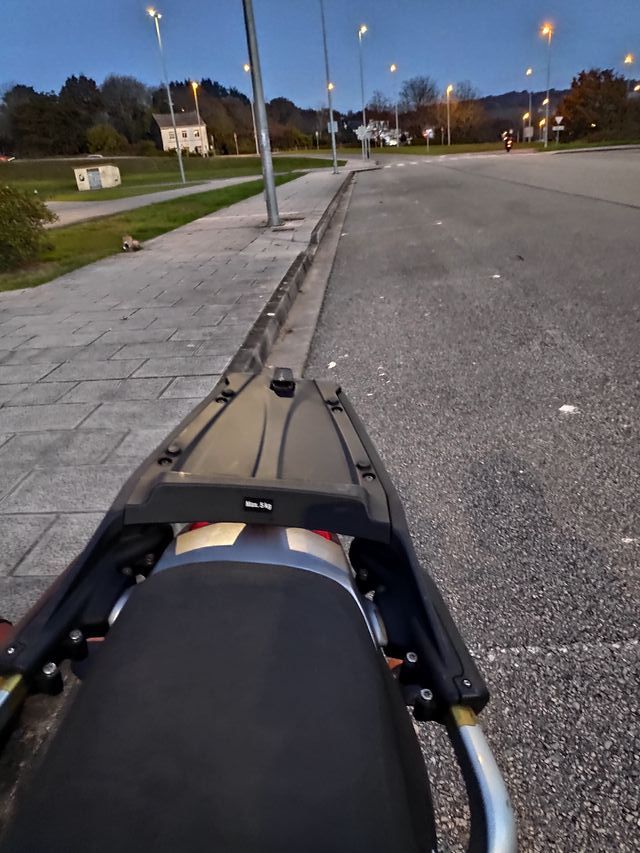 YAMAHA FAZER FZ6-S DICIEMBRE 2008