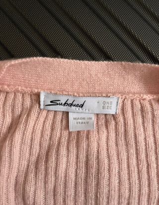 Camisa rosa de Subdued