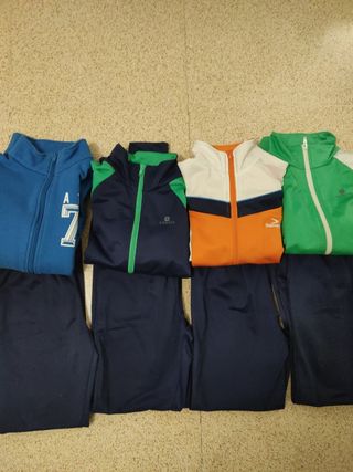 5 Chándals en perfecto estado talla 8