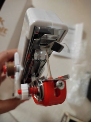 Maquina coser viaje