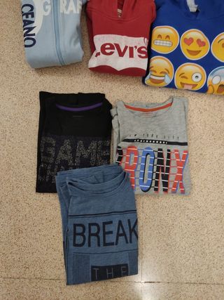 Sudaderas,camisetas y chaquetas talla 10