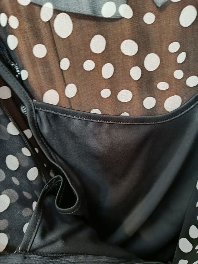 Vestido de topos Bershka