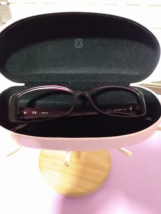 Montura de gafas TOUS color berenjena