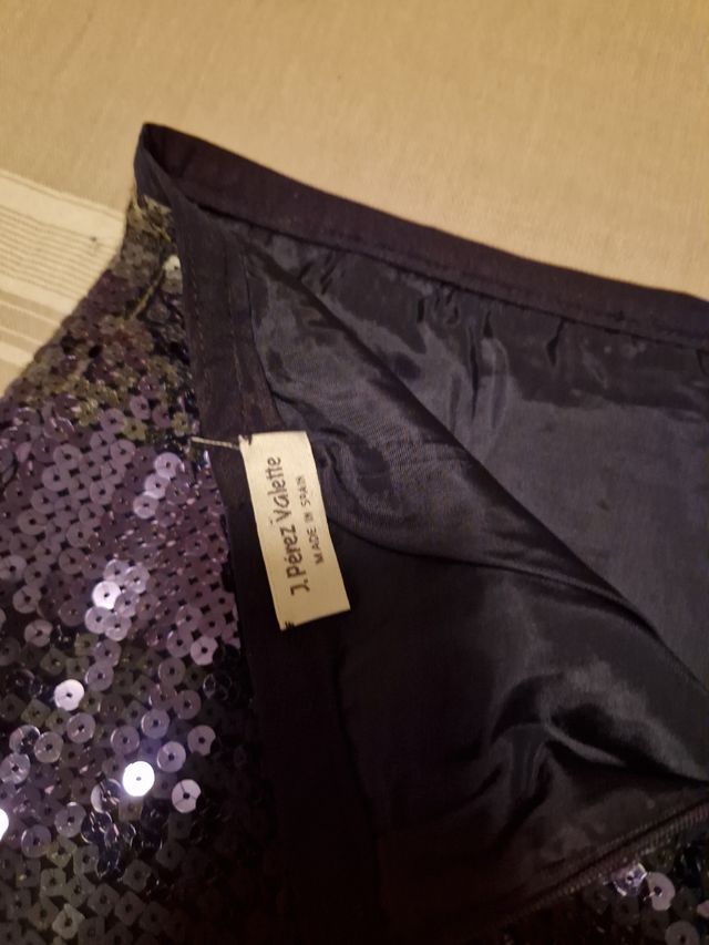 Falda negra lentejuelas