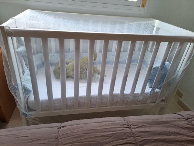 Mosquitera de cuna