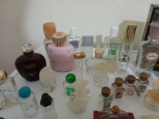 Bottiglie profumo vuote