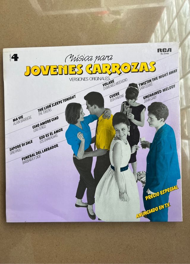 Más música para Jóvenes Carrozas Vol. 4 (Vinilo)