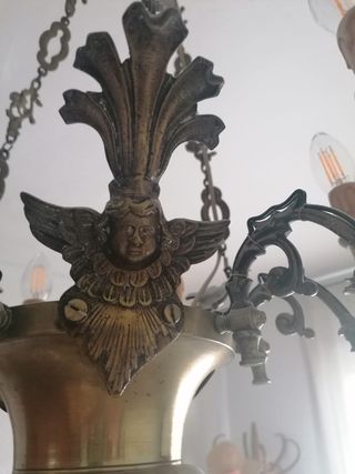 Antigua lámpara de aceite