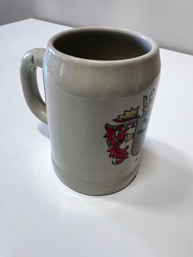 Jarra Cerveza con escudo de Berlin