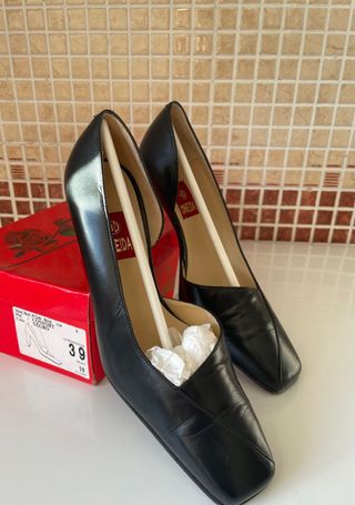 Zapatos de salón negros